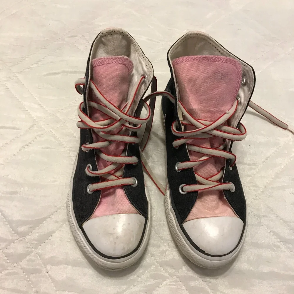 Converse‎ All Star High Top Black and Pink Size kids 13